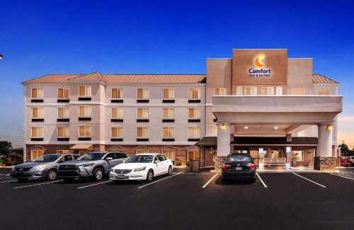 Heath Hotel | Comfort Inn & Suites Heath - Newark South