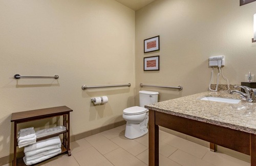 Hill City Hotel | Comfort Inn & Suites Near Mt. Rushmore