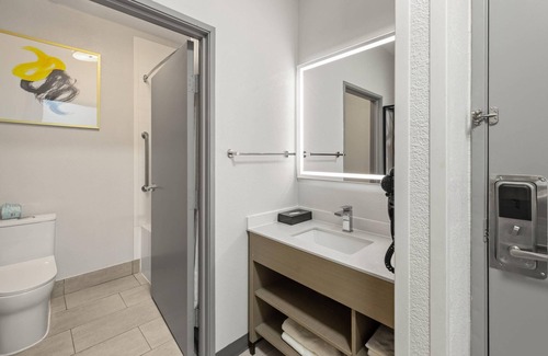 Olathe Hotel | Comfort Inn & Suites Olathe - Kansas City
