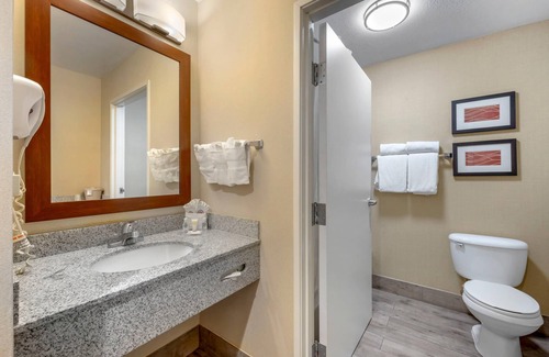 Lakeview Hotel | Comfort Inn & Suites Orem - Provo