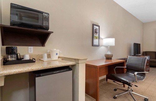 Port Arthur Hotel | Comfort Inn & Suites Port Arthur-Port Neches
