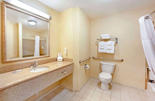 Rawlins Hotel | Comfort Inn & Suites Rawlins