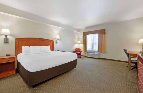 Rawlins Hotel | Comfort Inn & Suites Rawlins