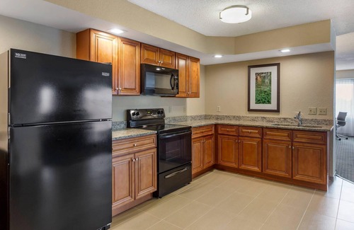 Rochelle Hotel | Comfort Inn & Suites Rochelle - DeKalb
