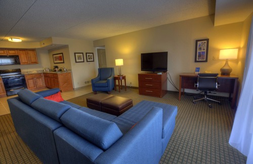 Rochelle Hotel | Comfort Inn & Suites Rochelle - DeKalb