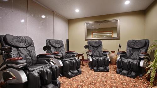 Shakopee Hotel | Comfort Inn & Suites Shakopee Downtown Area