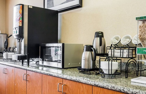 Miner Hotel | Comfort Inn & Suites Sikeston I-55
