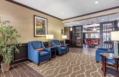 Boerne Hotel | Comfort Inn & Suites Texas Hill Country
