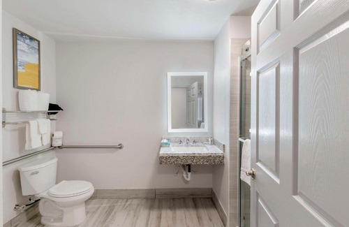 Andrews Hotel | Comfort Inn & Suites