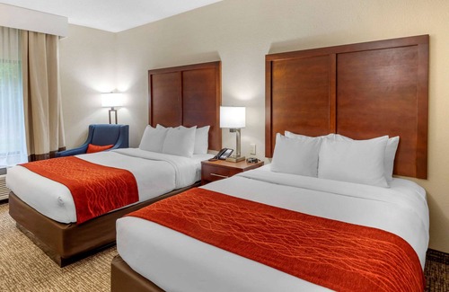 Canton Hotel | Comfort Inn & Suites