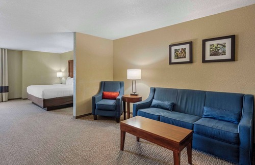 Cheyenne Hotel | Comfort Inn & Suites