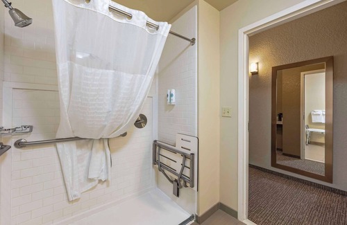 Cheyenne Hotel | Comfort Inn & Suites