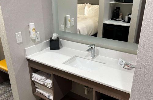 Lubbock Hotel | Comfort Inn & Suites