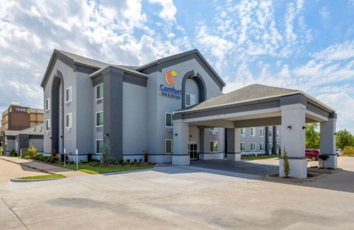 Muskogee Hotel | Comfort Inn & Suites