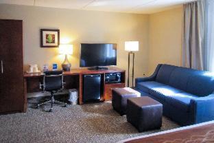 Wilkes-Barre Hotel | Comfort Inn & Suites Wilkes Barre - Arena