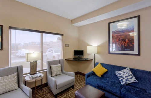 Woods Cross Hotel | Comfort Inn & Suites Woods Cross - Salt Lake City North