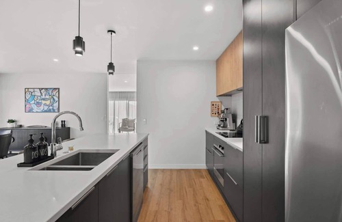 Lower Shotover House | Comfort Meets Convenience | Family Home on Headley
