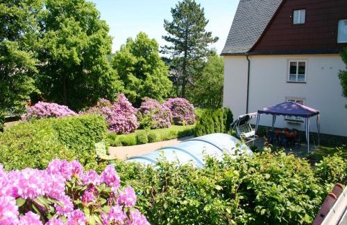 Pockau-Lengefeld Apartment | Comfort Near Oberwiesenthal, cleaning included