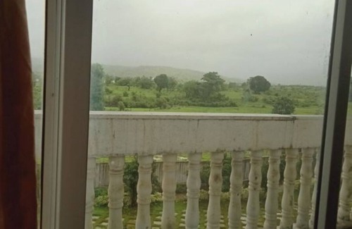 Pali Apartment | Comfort of Home with Nature at its best