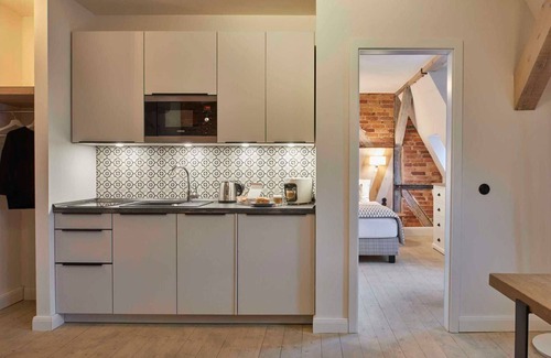Goerlitz Apartment | Comfort plus apartment - VIA's Appartements am Postplatz