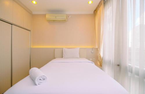 Karet Apartment | Comfort Stay 2BR with Private Lift at Masterpiece Apartment By Travelio