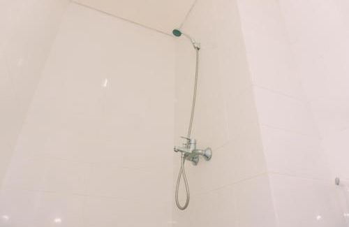 Serpong Apartment | Comfort Stay Studio Apartment at Tuscany Residence By Travelio
