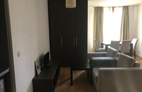 Studentski Grad Apartment | Comfort Studio Studentski Grad
