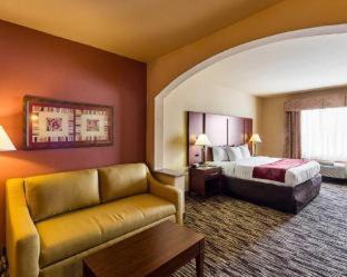 McAllen Hotel | Comfort Suites At Plaza Mall