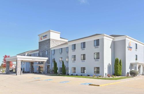 Bloomington Hotel | Comfort Suites Bloomington I-55 and I-74