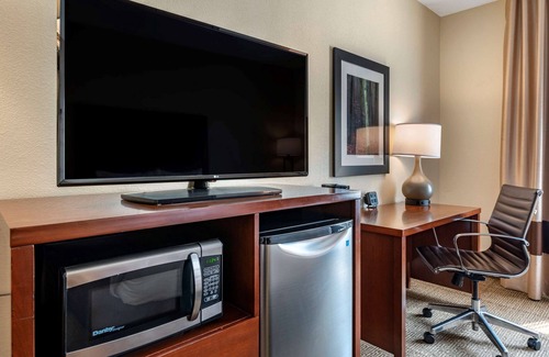 Columbus Hotel | Comfort Suites Columbus West - Hilliard