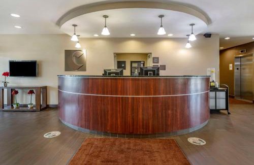 Coralville Hotel | Comfort Suites Coralville I-80