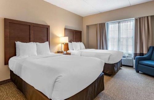 Carlisle Hotel | Comfort Suites Downtown Carlisle