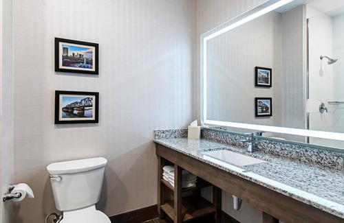 Grove City Hotel | Comfort Suites Grove City - Columbus South