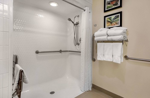 Lafayette Hotel | Comfort Suites Lafayette University Area