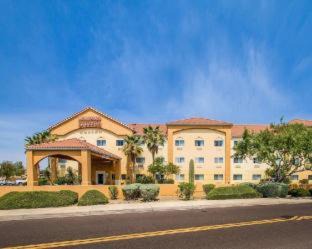 Peoria Hotel | Comfort Suites Peoria Sports Complex