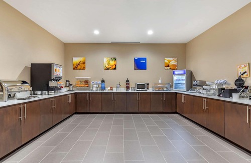 North San Antonio - SAT Hotel | Comfort Suites San Antonio Ft. Sam Houston/SAMMC Area