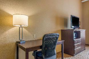 Bee Ridge Hotel | Comfort Suites Sarasota-Siesta Key