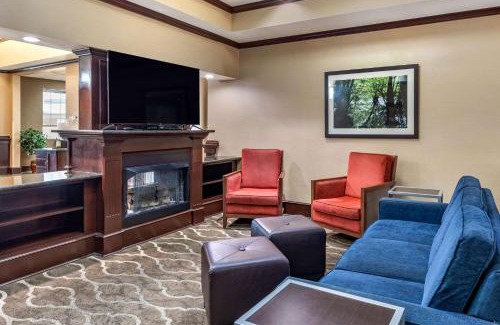 Shreveport Hotel | Comfort Suites Shreveport West I-20
