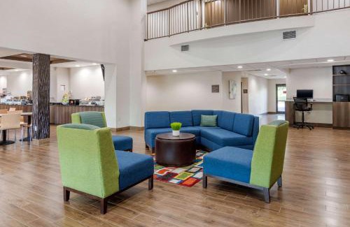 Colonial Heights Hotel | Comfort Suites Southpark
