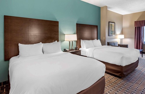 Clovis Hotel | Comfort Suites