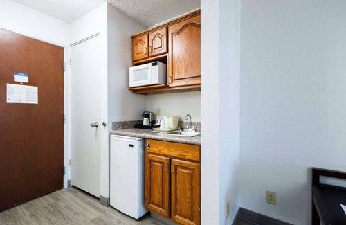 Springfield Hotel | Comfort Suites