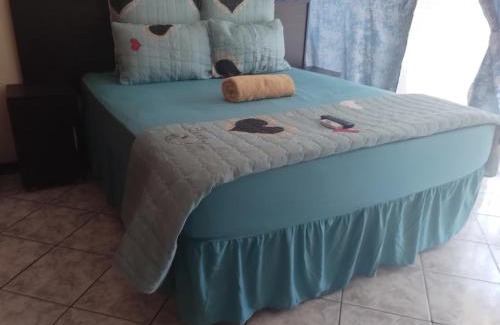 Zeerust House | comfort zone guest house