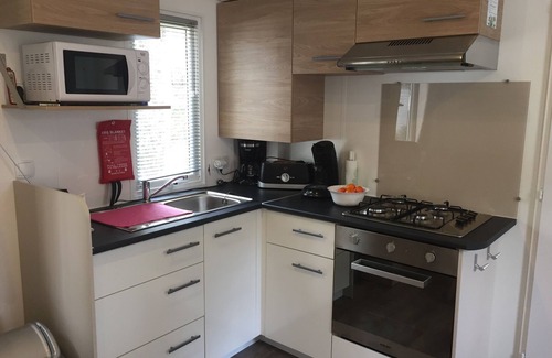 Saint-Brevin-les-Pins House | Comfortable mobile home - sleeps 6