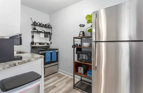 Independence House | Comfortable 1 Bed home| Mins to Arrowhead|Wifi