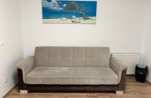Oberlaa Apartment | Comfortable 1BR & 1LR Apt Prime location of Vienna
