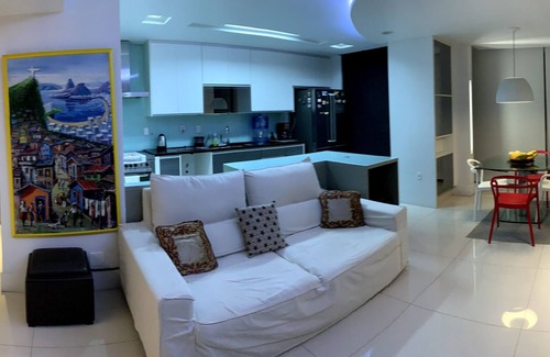 Barra da Tijuca House | Comfortable 2 bedroom by the beach (no Next)