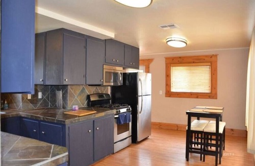 Kanab House | Comfortable 2 BD, 2 BA Home-Large Yard for Pets!