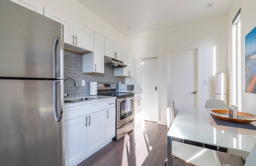 Oakwood Village House | Comfortable 2 BED- 2 BATH