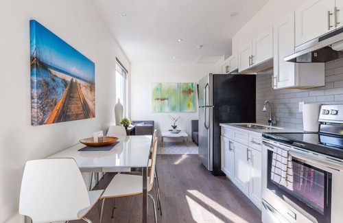 Oakwood Village House | Comfortable 2 BED- 2 BATH