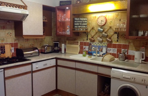 Alyth House | Comfortable 2-Bed House Alyth near Dundee